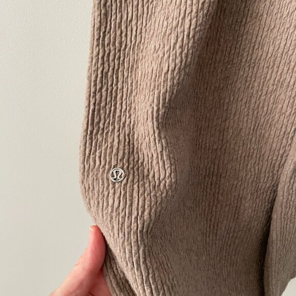 Lululemon Retreat Yourself Crop Wide Leg Pants Heathered Soft Sand Brown 6 - Picture 8 of 10